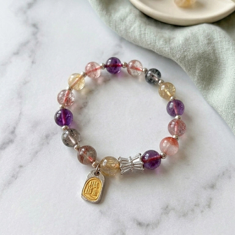 Z002 Natural Gemstone Bracelet with Gold Charm – Handmade Crystal Bead Bracelet for Everyday Wear