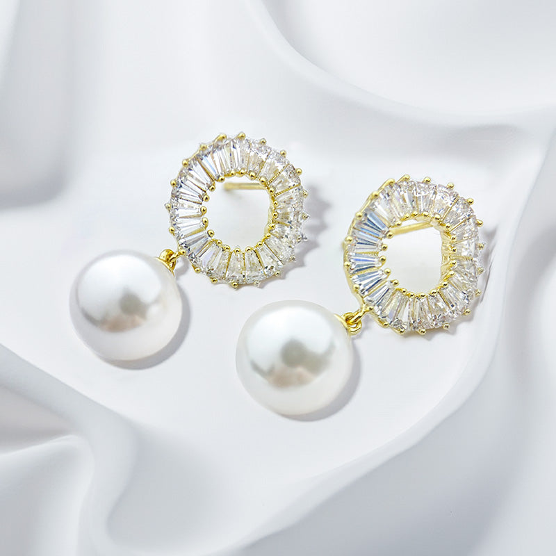 Zircon Halo & Pearl Drop Earrings ✨ Elegant Sparkle with Timeless Grace